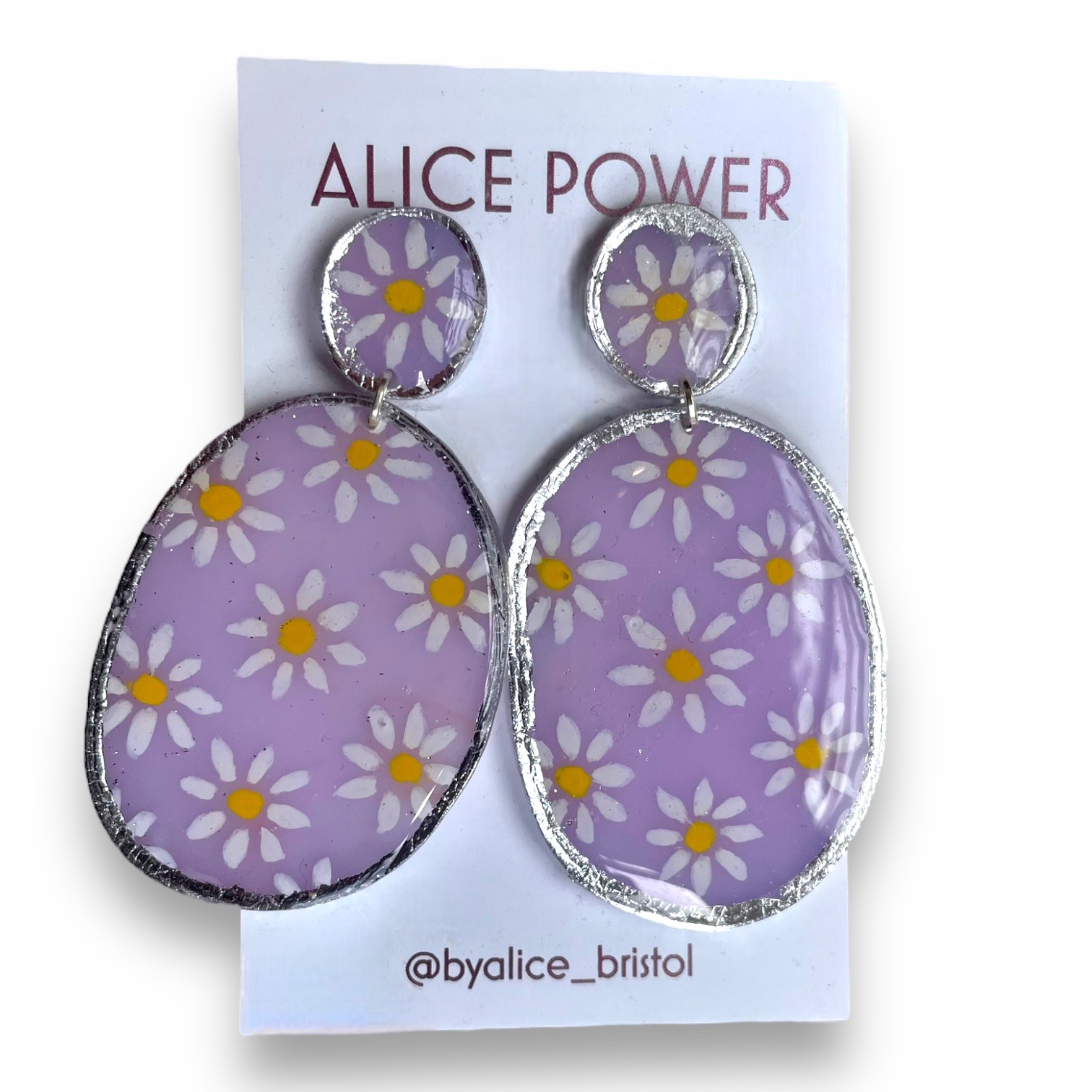 Resin Daisy Dangler earrings in Silver Lilac