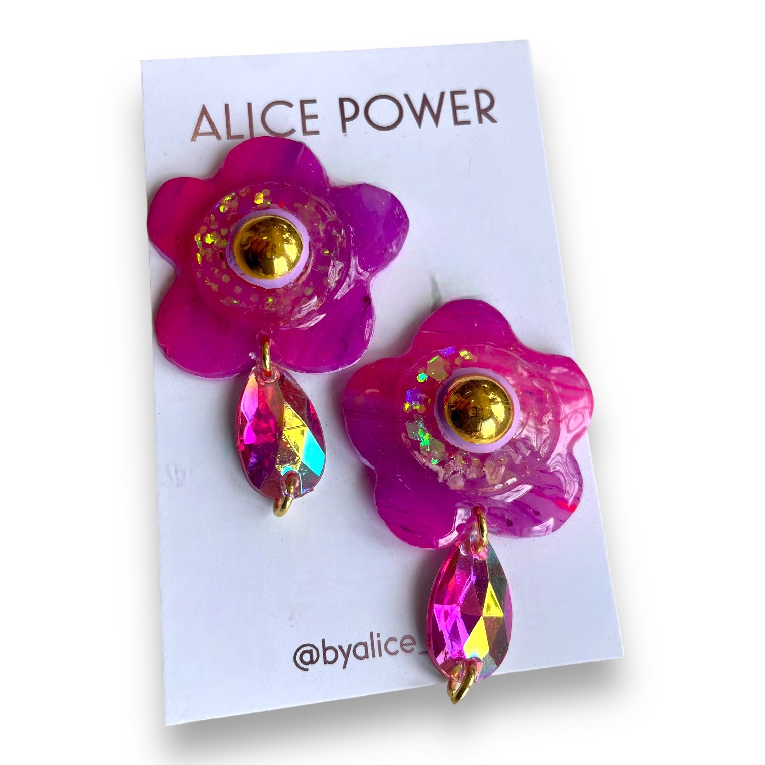 Resin Flower Drop Dangler earrings In Pink